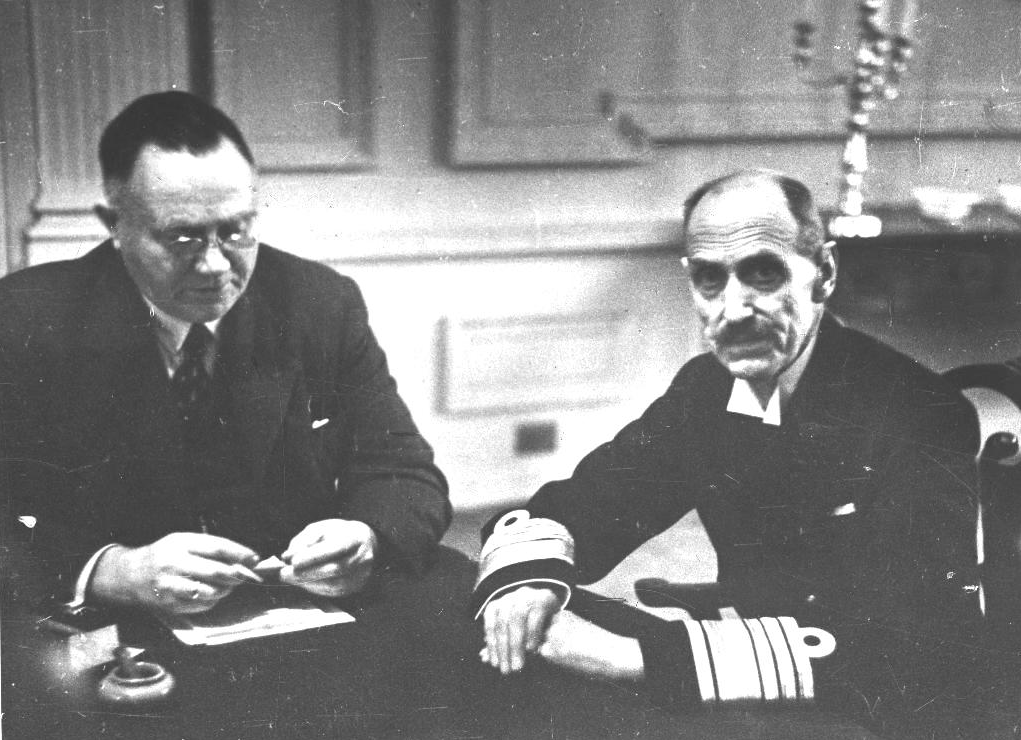 Kong Haakon og Nygaardsvold i London