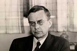 Ole Fingalf Harbek (1887-1974), justis og politisaker. Nasjonalbibliotekets billedsamling 03850.