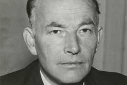 Tormod Hustad (1889-1973), arbeidsminister. RAFA-3309/42/6/8