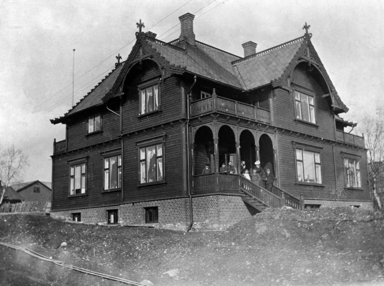 VillaBergfall1898a