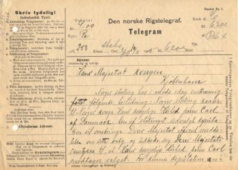 Arkivref: Telegrafstyret, Administrativ avdeling, serie Db, eske 576, telegramblanketter 1905.