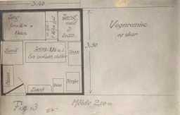 2. Plantegning av arbeiderbolig med kun ett rom. Her bodde 8 personer på 11,9 kvadratmeter.